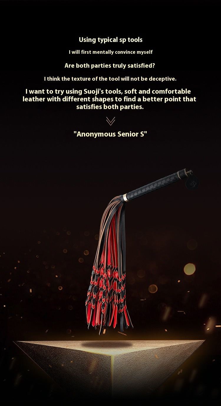 SEVANDA "Shadow Response" Flogger