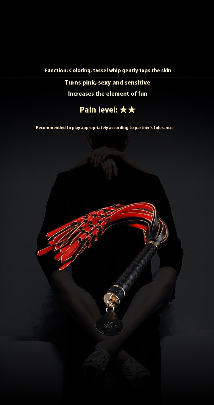 SEVANDA "Shadow Response" Flogger